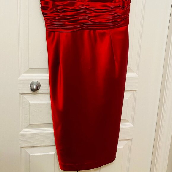 Adrianna Pappell Red Dress - Picture 2 of 8